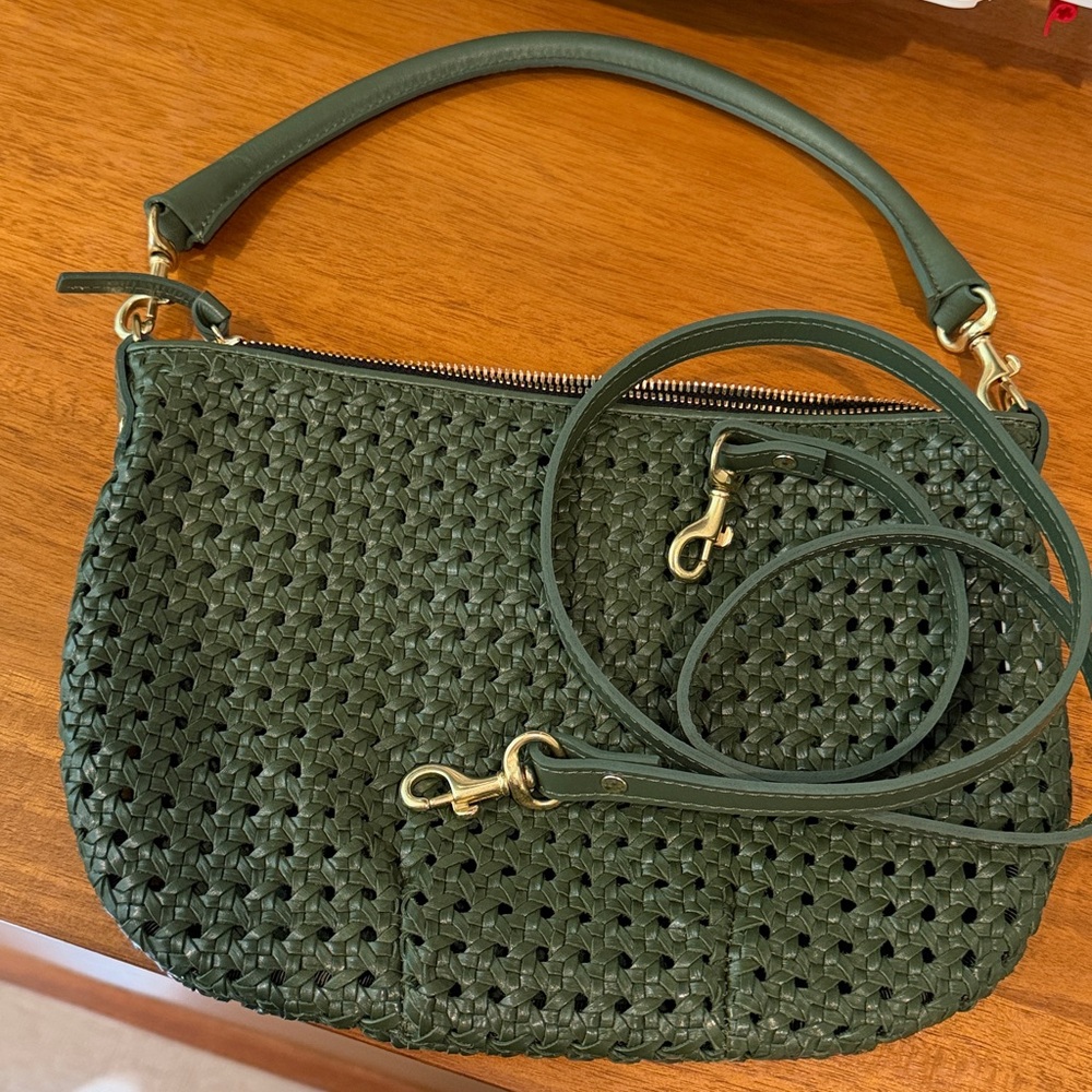 Clare V. Petite Moyen Messenger in army green rattan